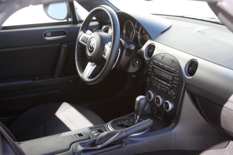 Mazda MX-5 Miata Grand Touring PRHT 2010