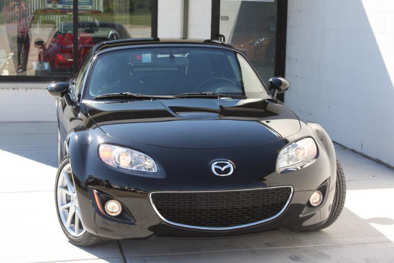 Mazda MX-5 Miata Grand Touring PRHT 2010