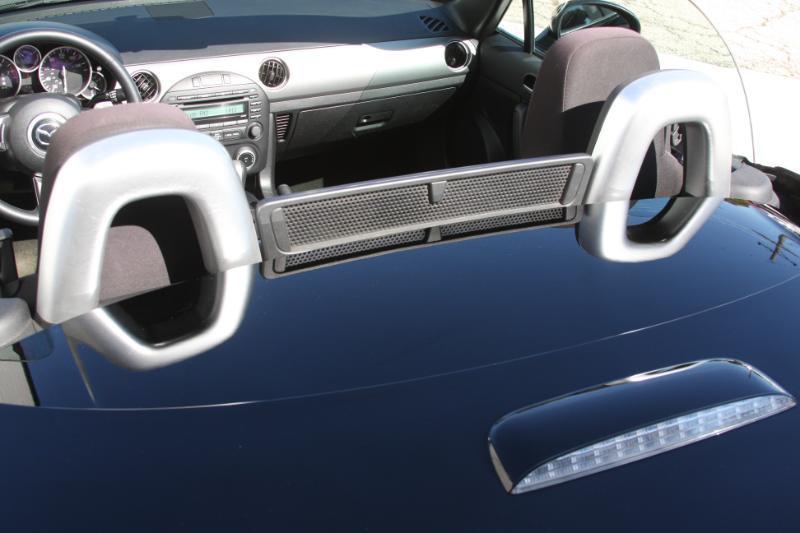 Mazda MX-5 Miata Grand Touring PRHT 2010
