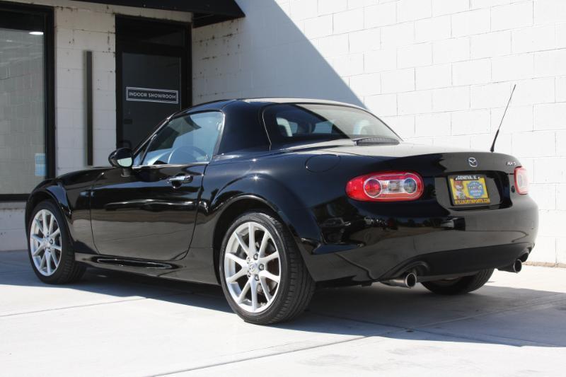 Mazda MX-5 Miata Grand Touring PRHT 2010