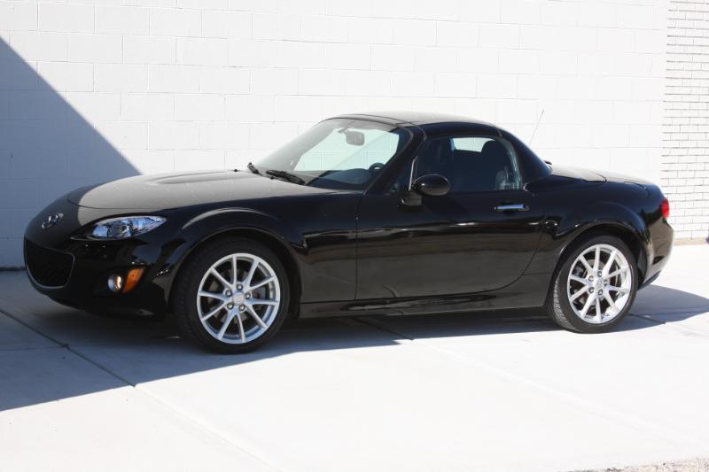 Mazda MX-5 Miata Grand Touring PRHT 2010