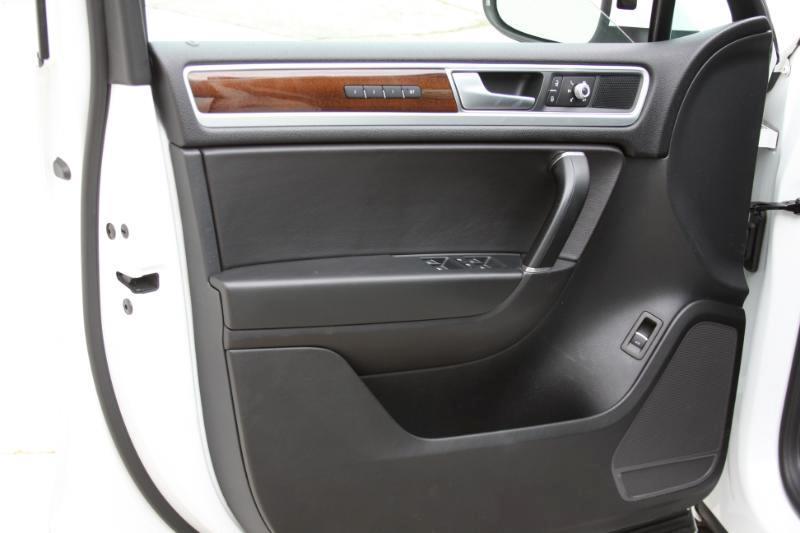 Volkswagen Touareg  2016