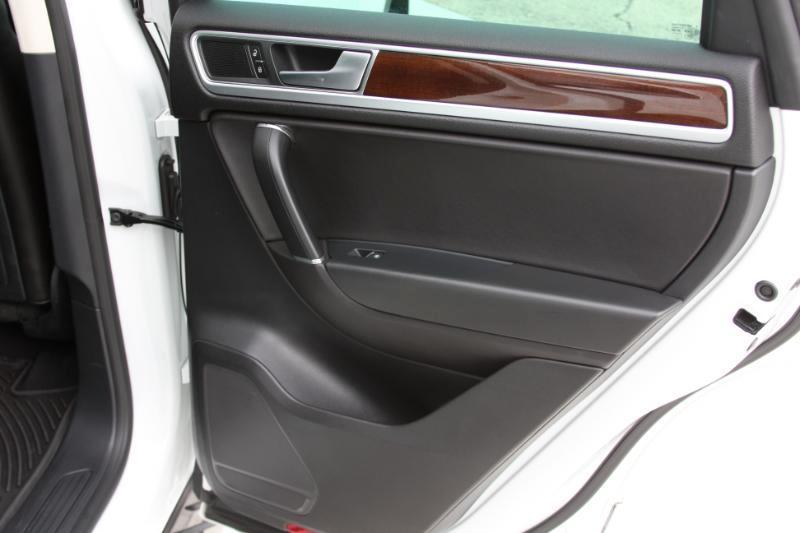 Volkswagen Touareg  2016