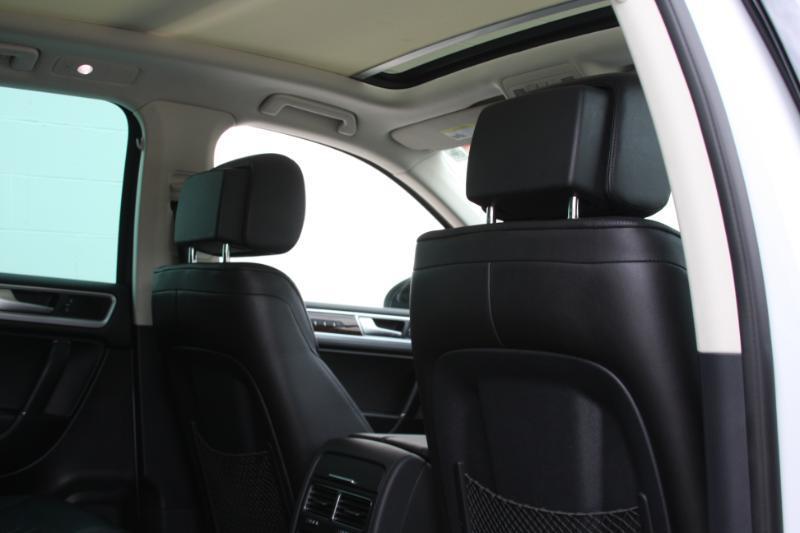 Volkswagen Touareg  2016