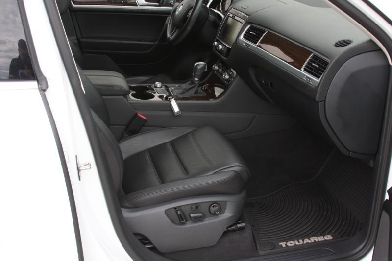 Volkswagen Touareg  2016