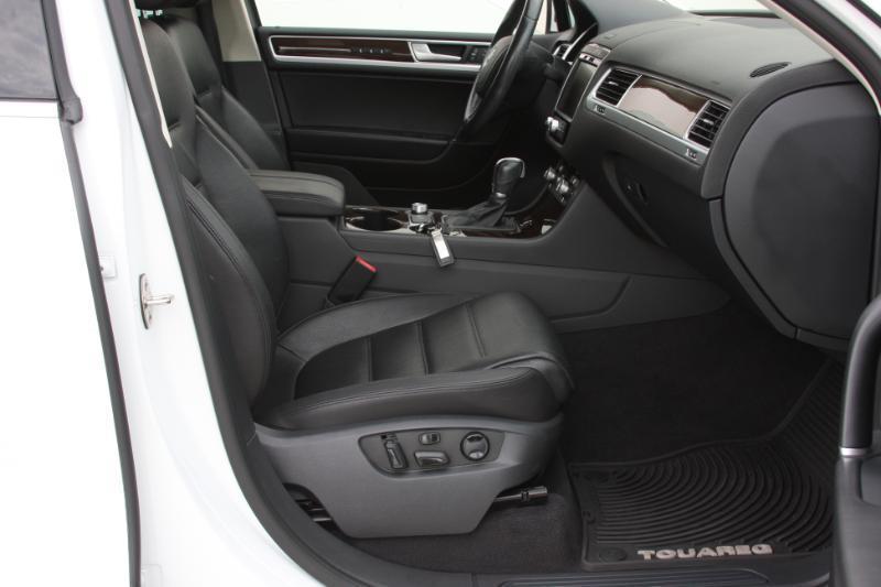 Volkswagen Touareg  2016