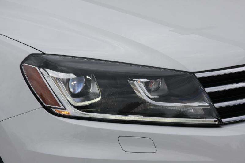 Volkswagen Touareg  2016
