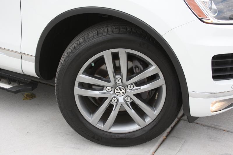 Volkswagen Touareg  2016
