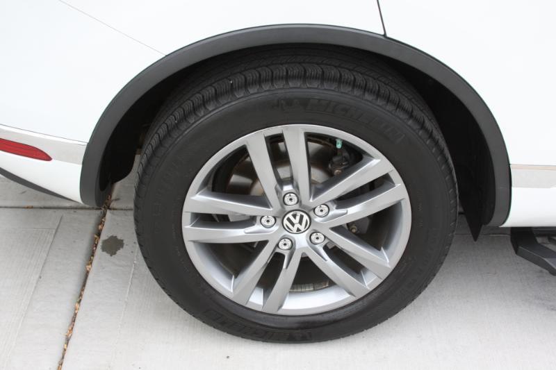 Volkswagen Touareg  2016