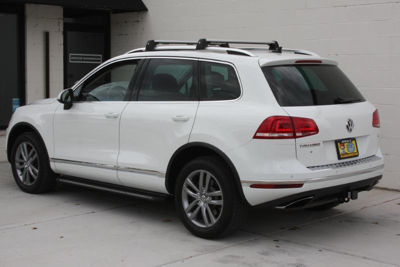 Volkswagen Touareg  2016