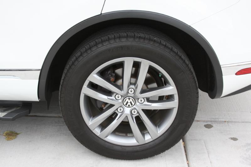 Volkswagen Touareg  2016
