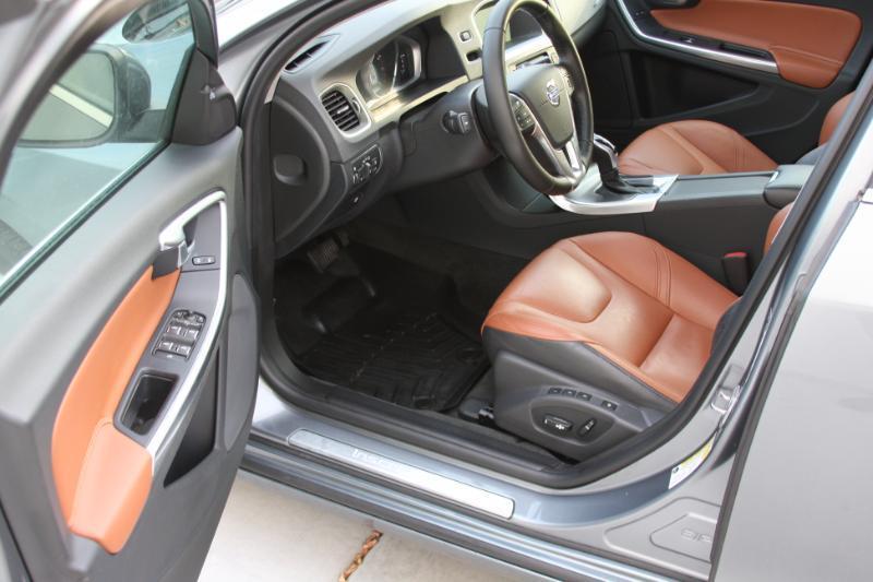 Volvo S60 T5 Inscription Platinum AWD 2016