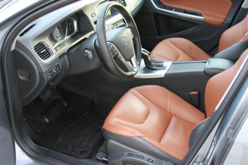 Volvo S60 T5 Inscription Platinum AWD 2016