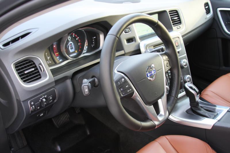 Volvo S60 T5 Inscription Platinum AWD 2016