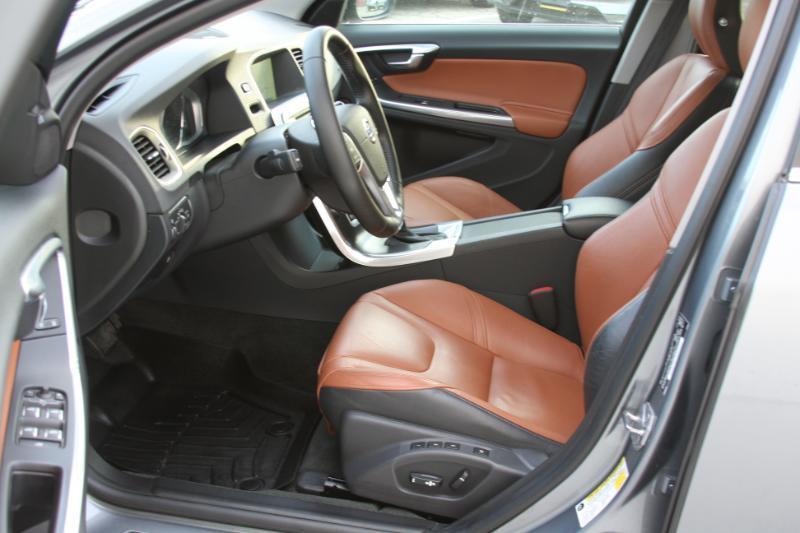 Volvo S60 T5 Inscription Platinum AWD 2016
