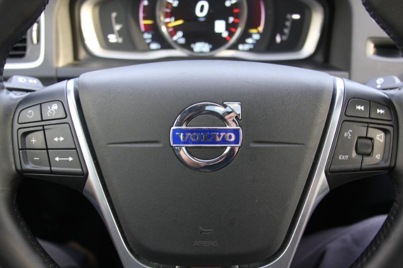 Volvo S60 T5 Inscription Platinum AWD 2016