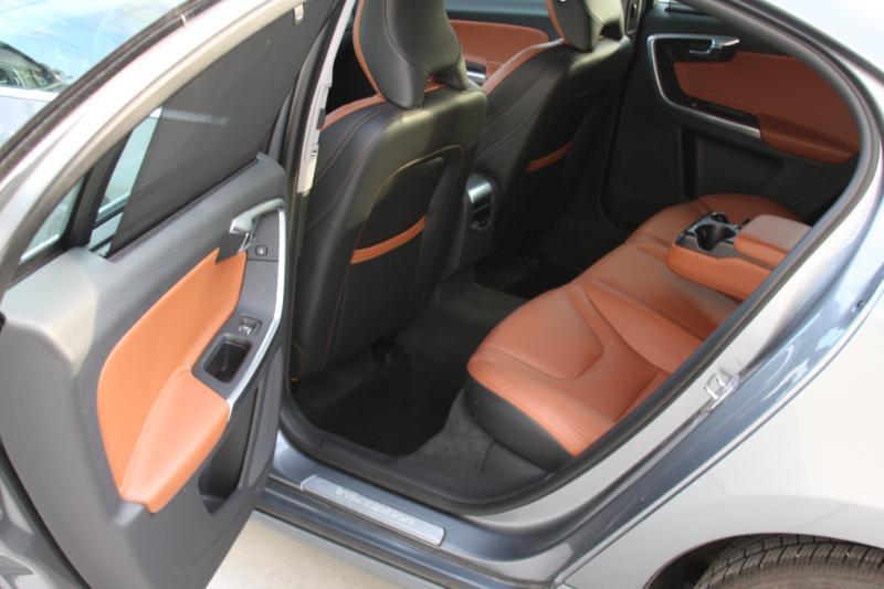 Volvo S60 T5 Inscription Platinum AWD 2016