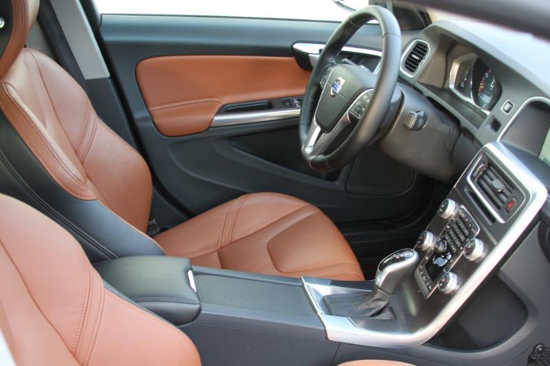 Volvo S60 T5 Inscription Platinum AWD 2016
