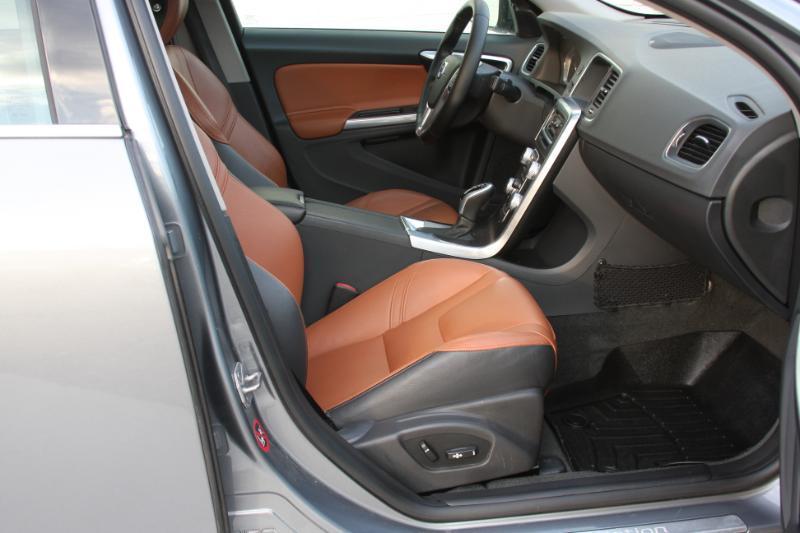 Volvo S60 T5 Inscription Platinum AWD 2016