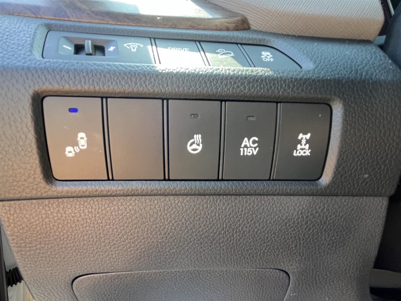 Hyundai Santa Fe XL Limited Ultimate AWD 2019 Hyundai Santa Fe XL Limited Ultimate AWD 2019