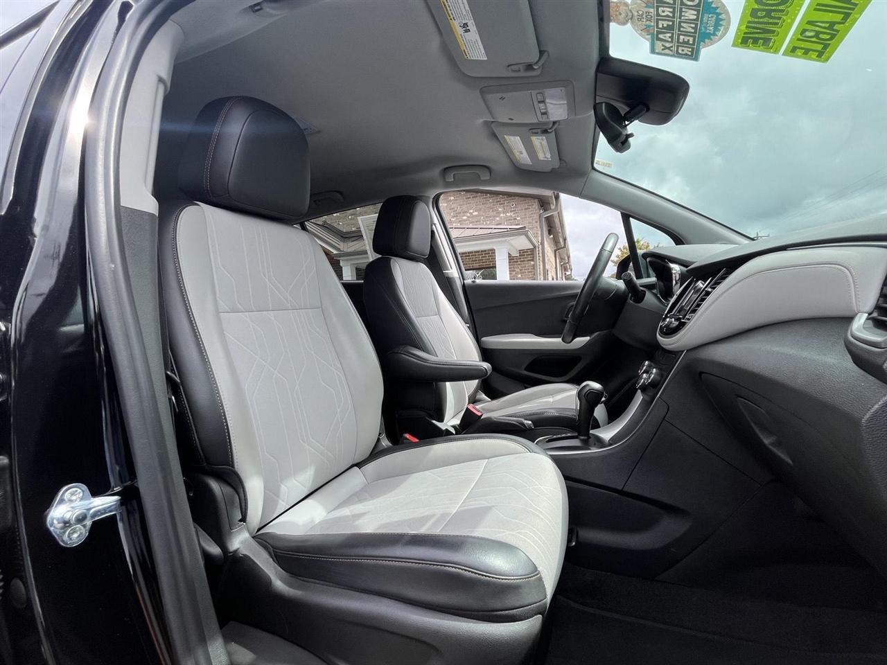 2020 Chevrolet Trax LT photo 6