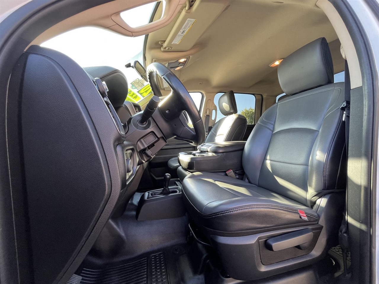2020 Ram 2500 Tradesman photo 4