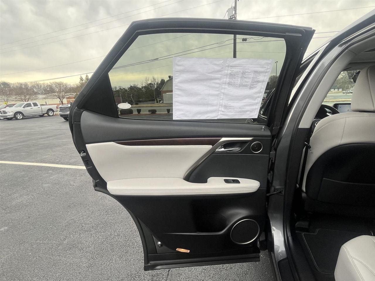 Lexus RX 350 FWD 2020