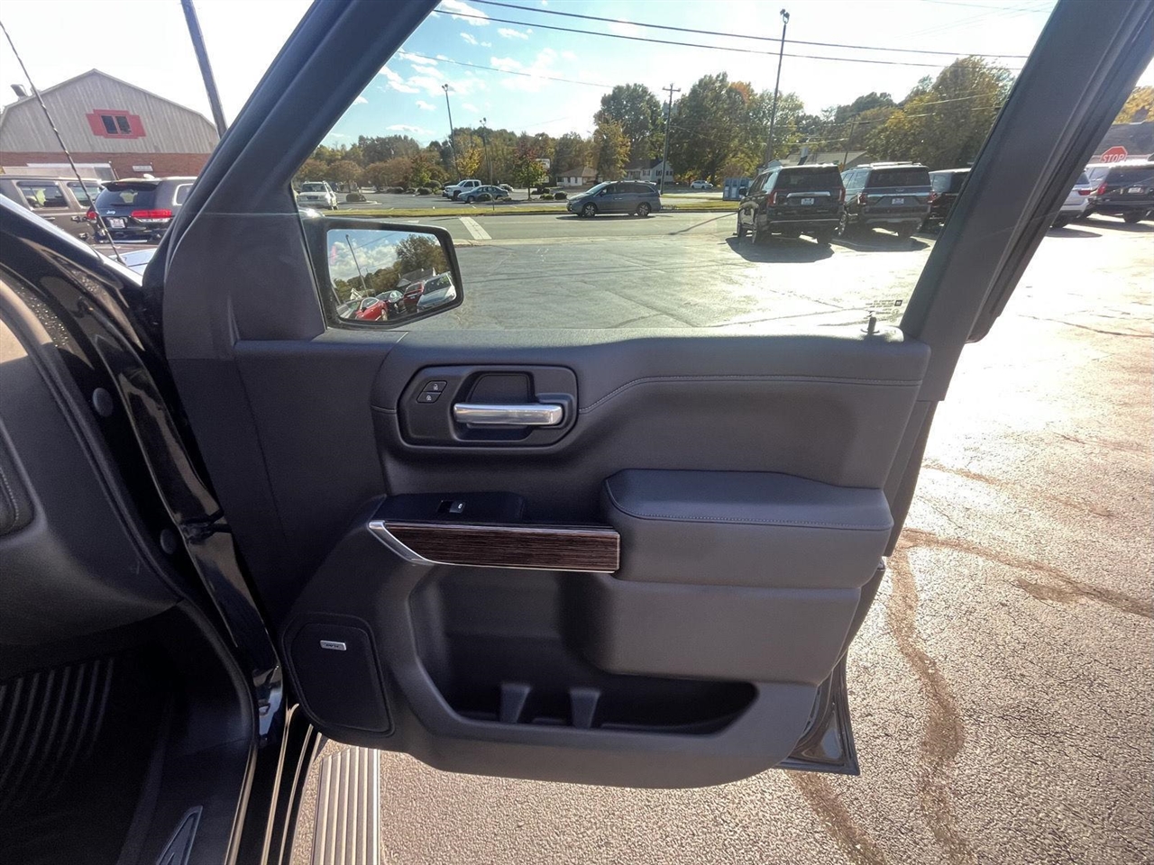 GMC Sierra 1500 Elevation Crew Cab 2WD 2020 GMC Sierra 1500 Elevation Crew Cab 2WD 2020