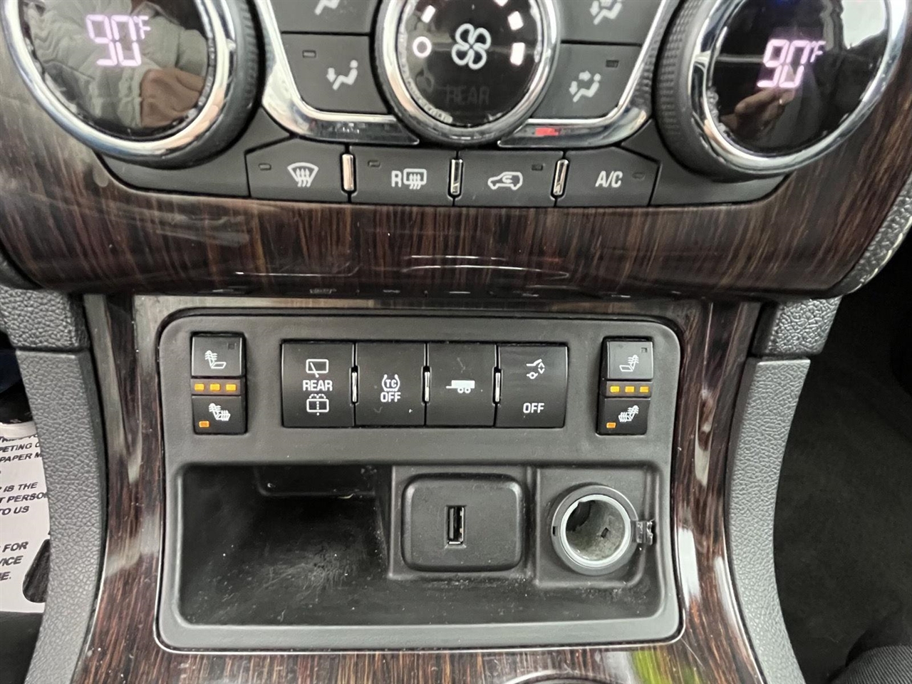 Chevrolet Traverse 2LT FWD 2017 Chevrolet Traverse 2LT FWD 2017