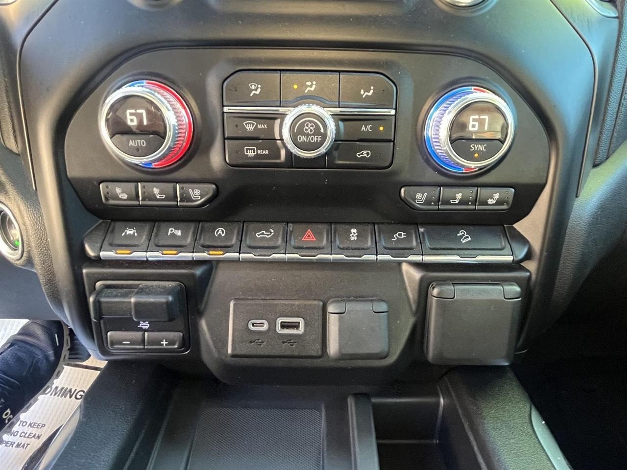 GMC Sierra 1500 AT4 Double Cab 4WD 2019