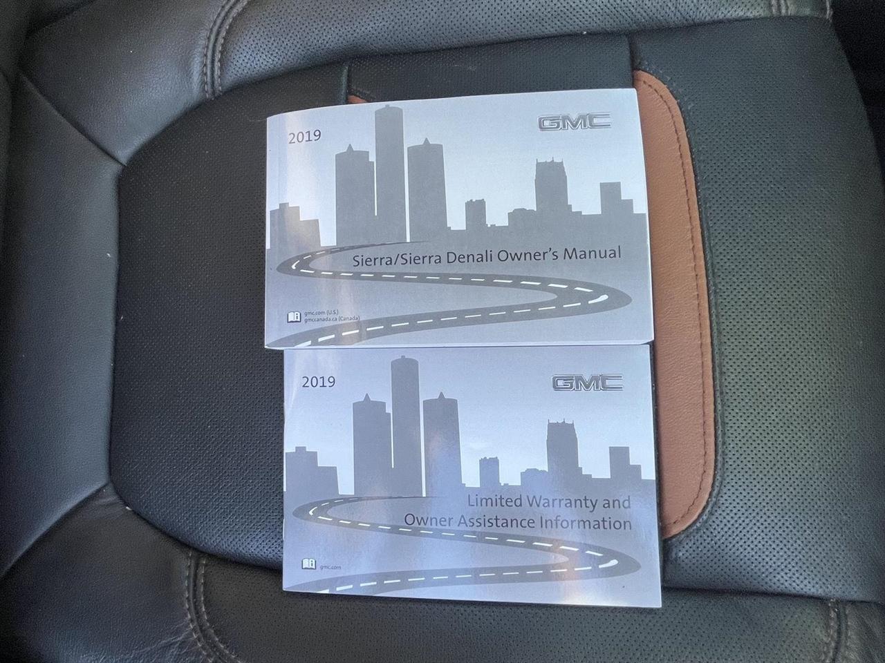 GMC Sierra 1500 AT4 Double Cab 4WD 2019