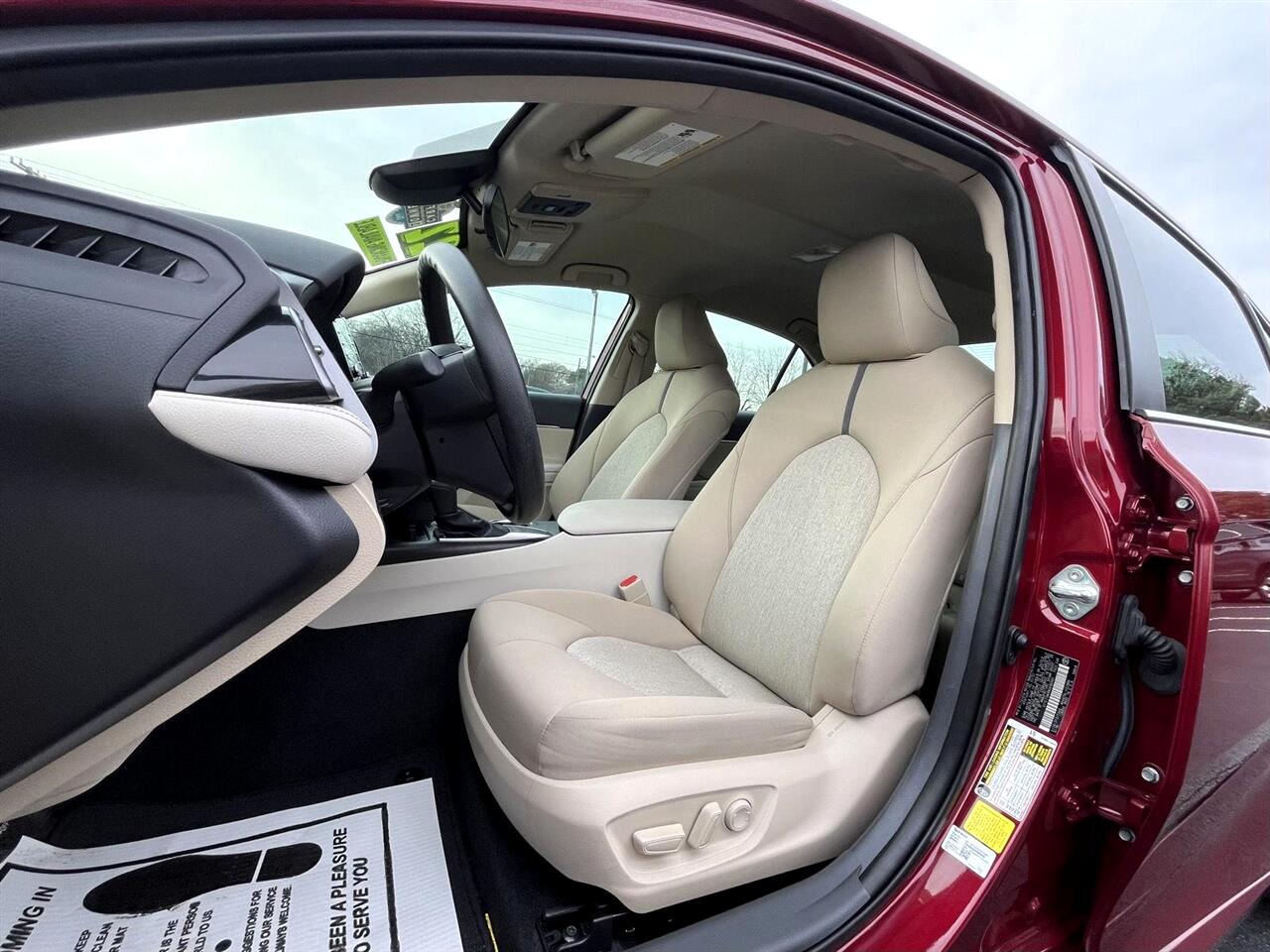 Toyota Camry LE 2022