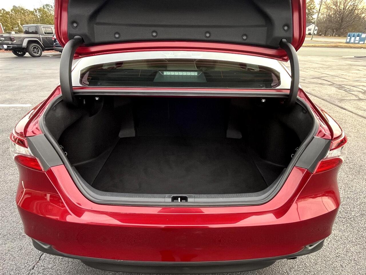 Toyota Camry LE 2022