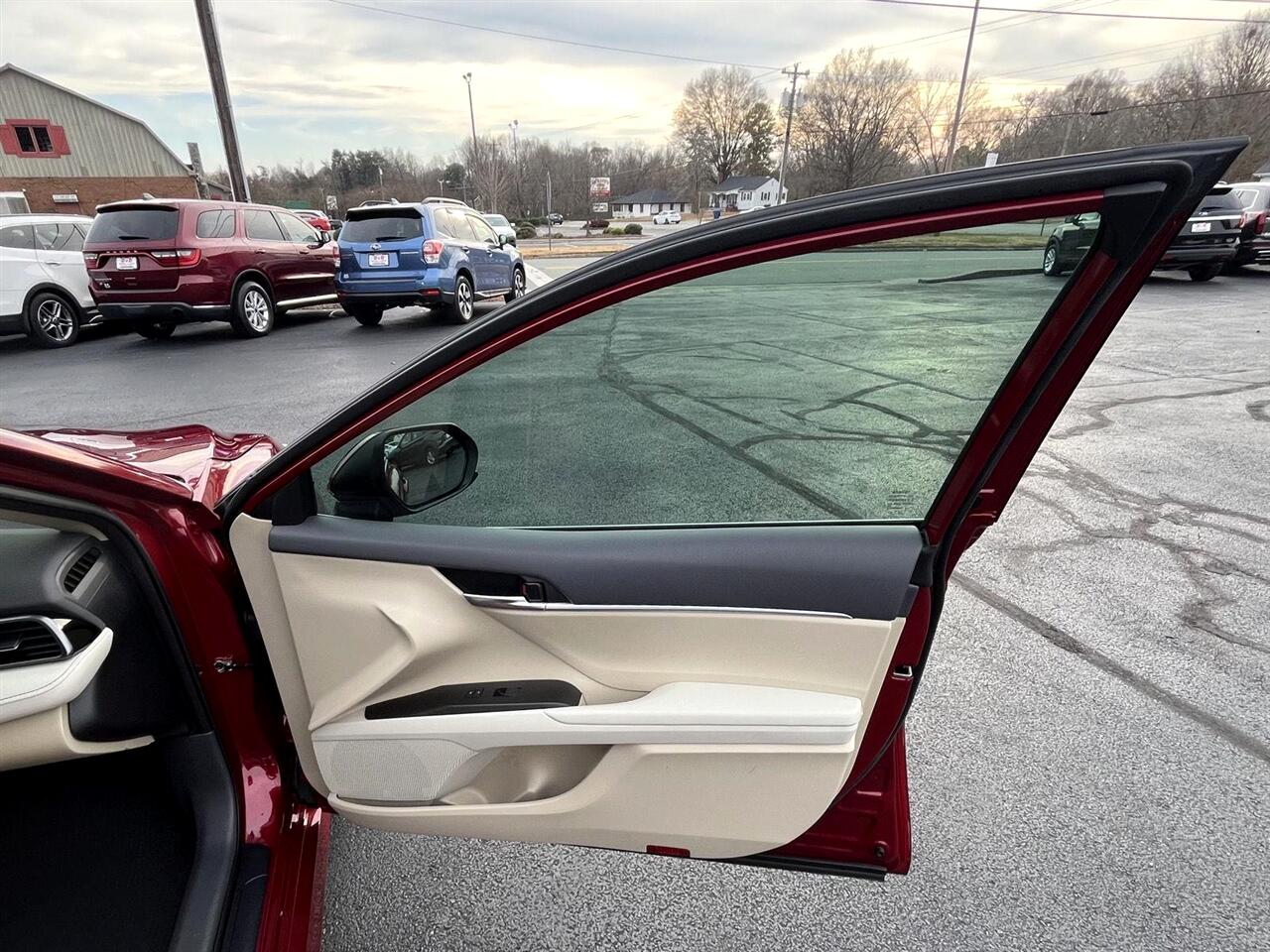 Toyota Camry LE 2022