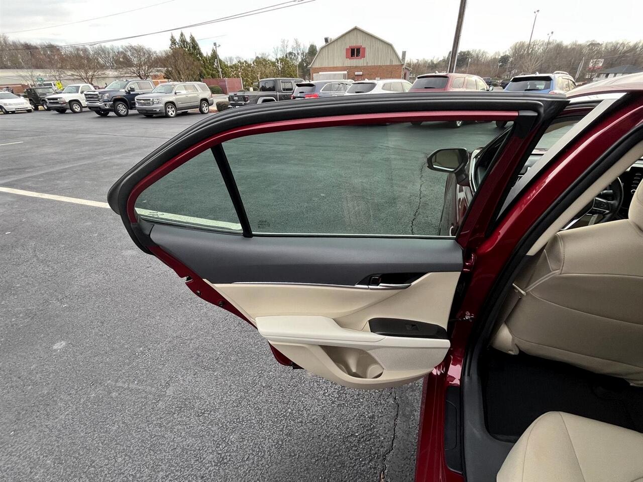 Toyota Camry LE 2022