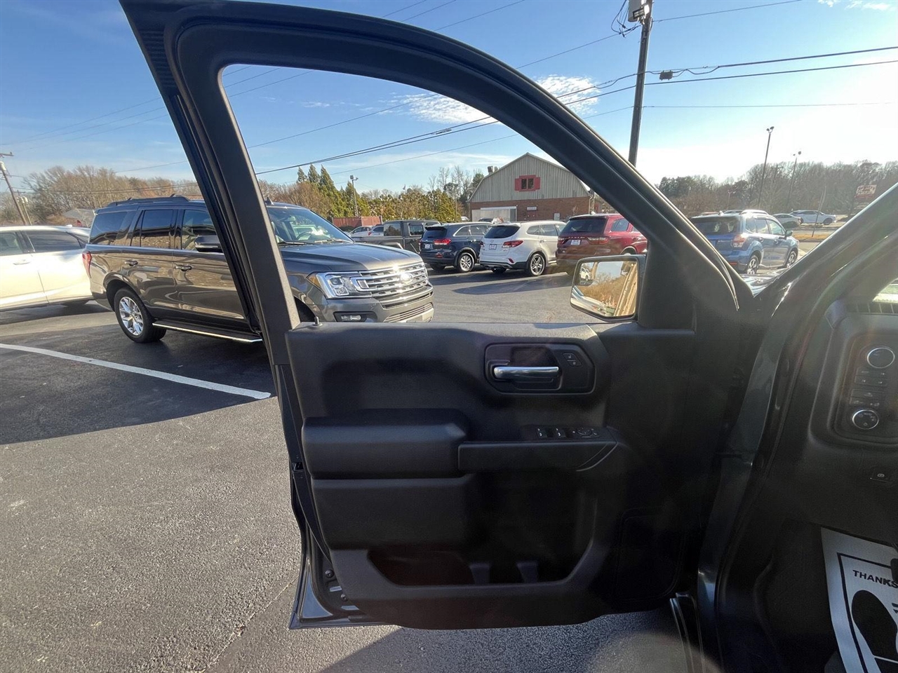 Chevrolet Silverado 1500 Custom Trail Boss Crew Cab Short Box 4WD 2020