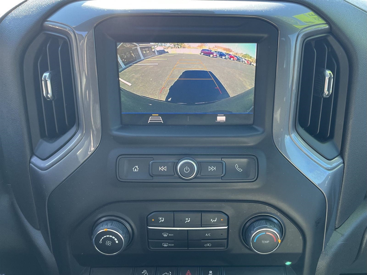 Chevrolet Silverado 1500 Custom Trail Boss Crew Cab Short Box 4WD 2020