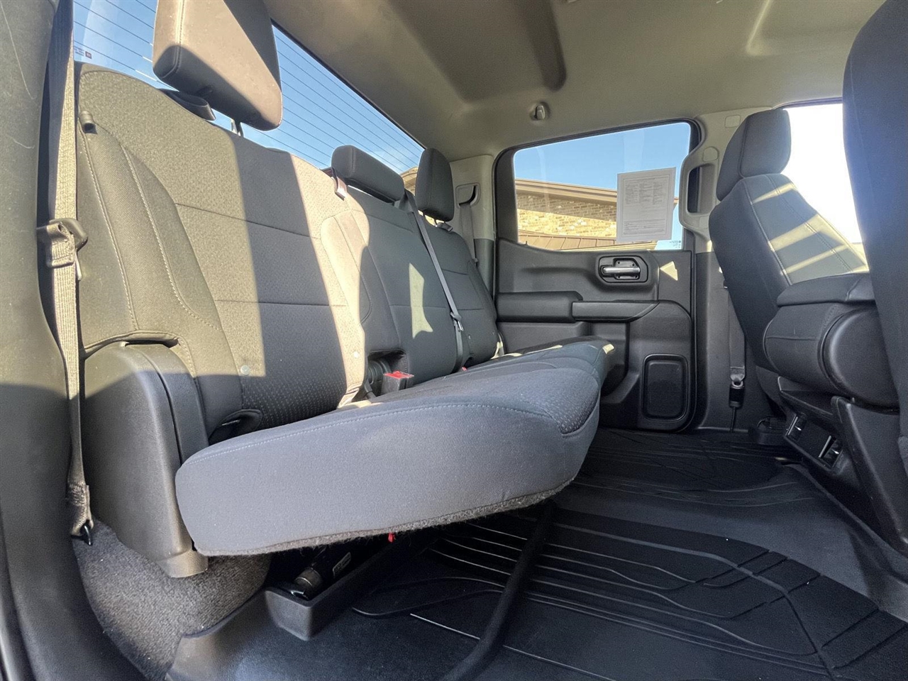 Chevrolet Silverado 1500 Custom Trail Boss Crew Cab Short Box 4WD 2020