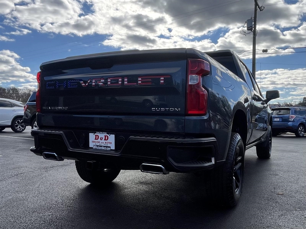 Chevrolet Silverado 1500 Custom Trail Boss Crew Cab Short Box 4WD 2020