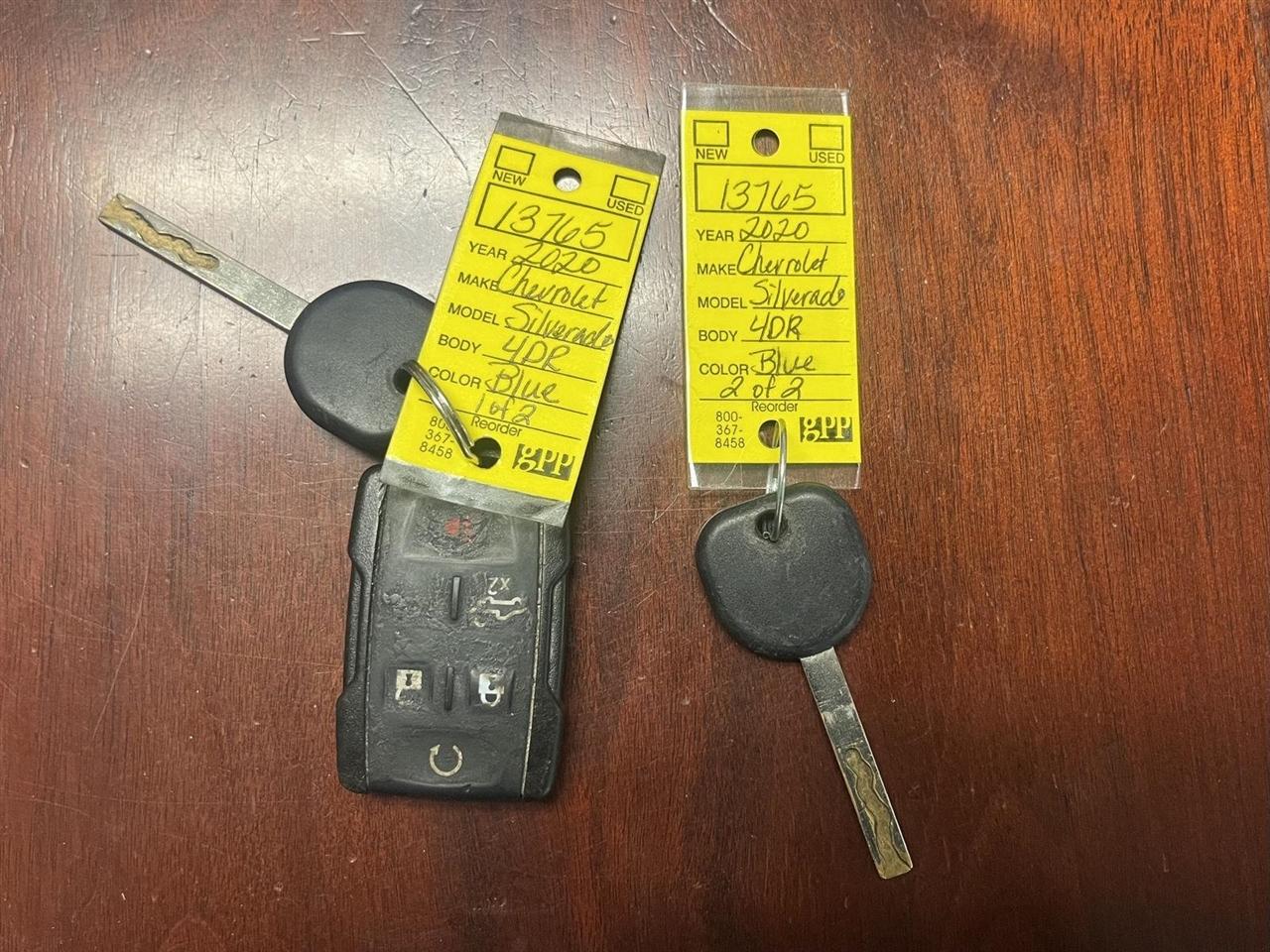 Chevrolet Silverado 1500 Custom Trail Boss Crew Cab Short Box 4WD 2020