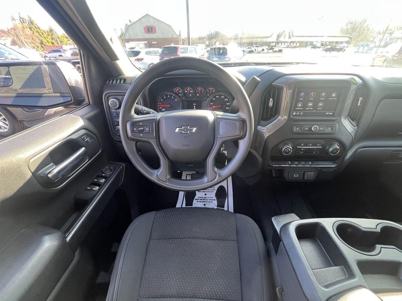 Chevrolet Silverado 1500 Custom Trail Boss Crew Cab Short Box 4WD 2020