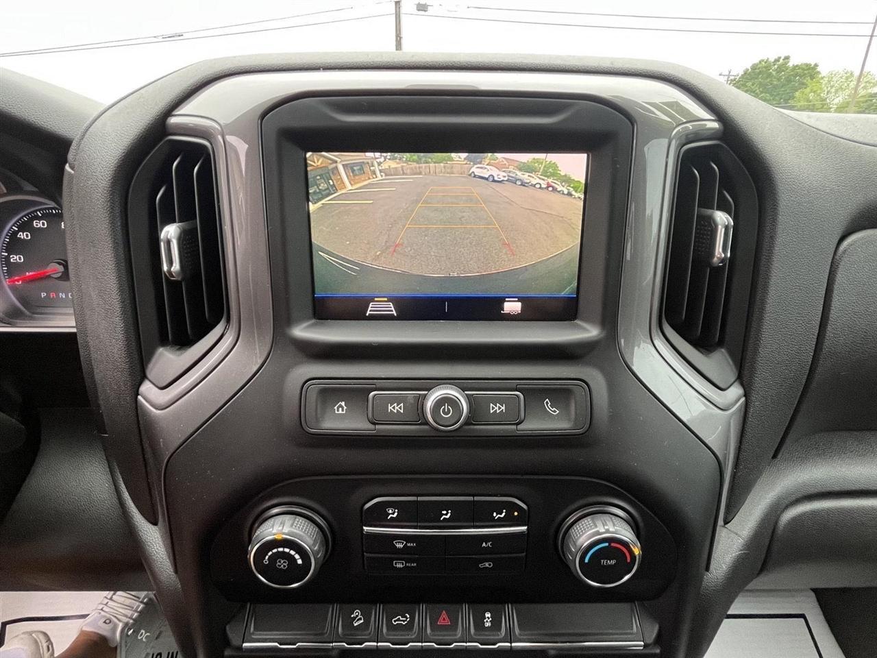 Chevrolet Silverado 1500 Custom Trail Boss Crew Cab Short Box 4WD 2020