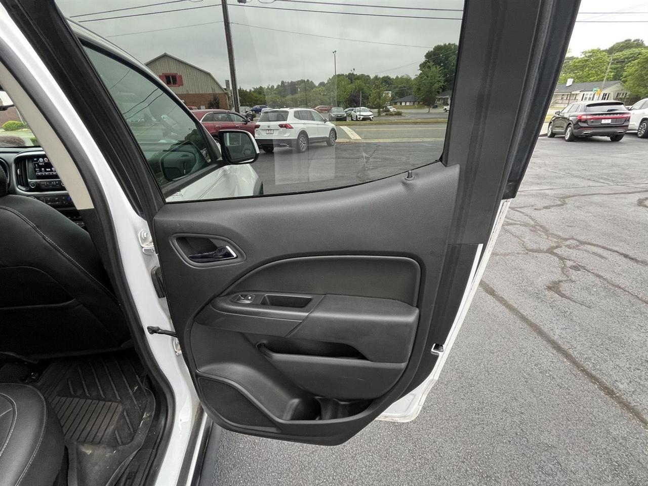 Chevrolet Colorado ZR2 Crew Cab 4WD Short Box 2018