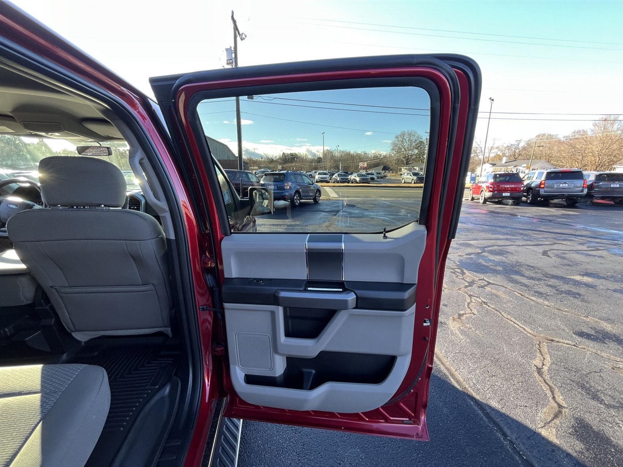 Ford F-150 XLT SuperCrew 4WD 2017