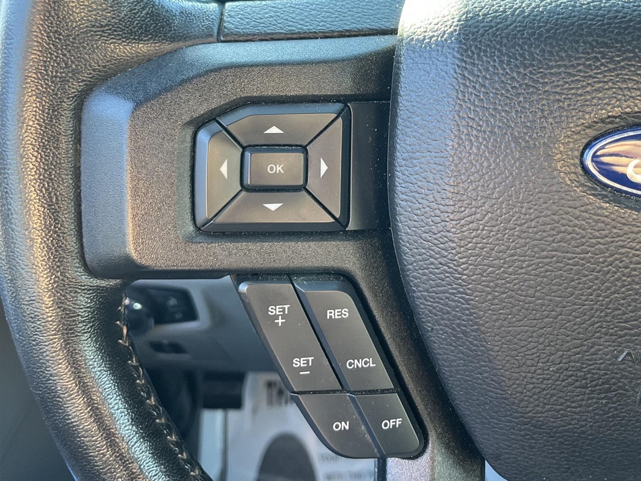 Ford F-150 XLT SuperCrew 4WD 2017