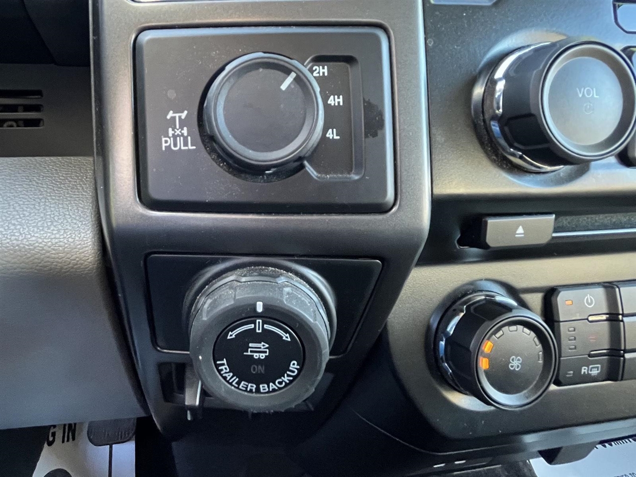 Ford F-150 XLT SuperCrew 4WD 2017