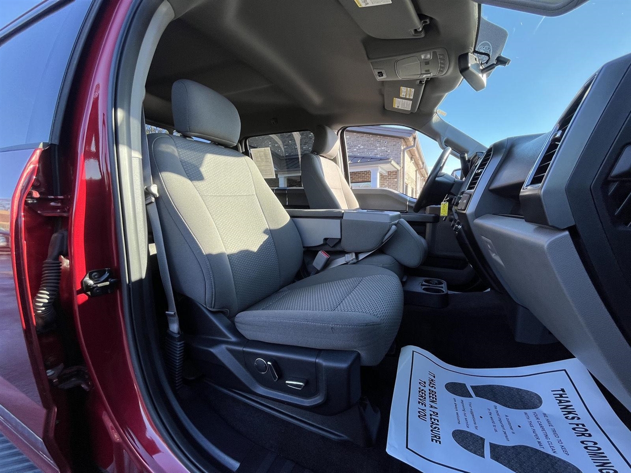 Ford F-150 XLT SuperCrew 4WD 2017