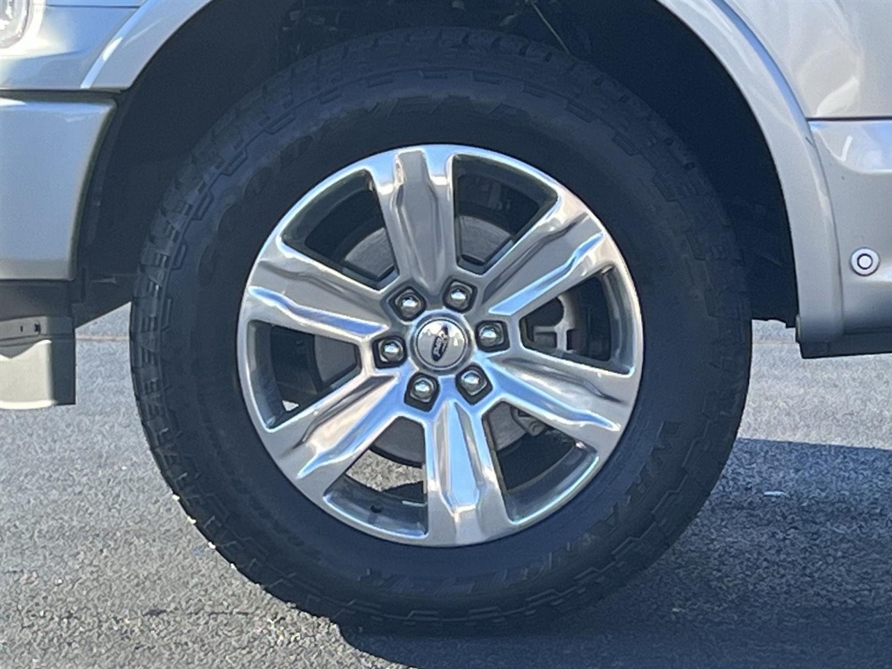 Ford F-150 Platinum SuperCrew 5.5-ft. Bed 4WD 2019