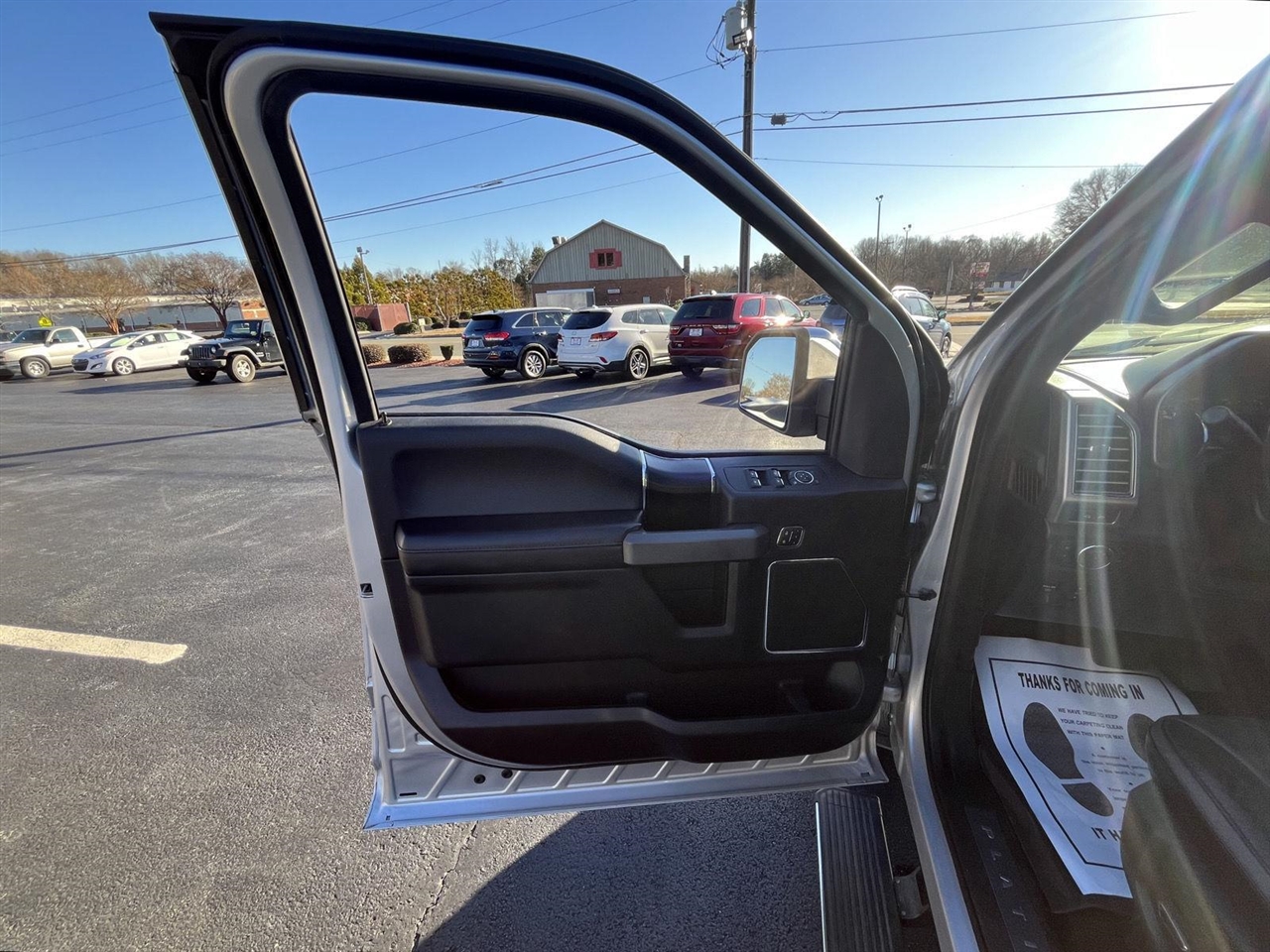Ford F-150 Platinum SuperCrew 4WD 2019