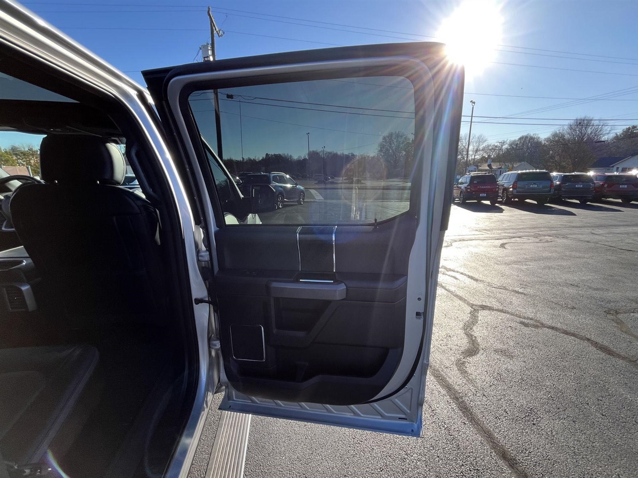 Ford F-150 Platinum SuperCrew 4WD 2019